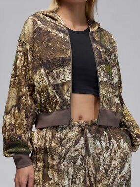 NEVER WORN! Jordan Brooklyn Fleece Women's Realtree Mod Crop Hoodie, Small